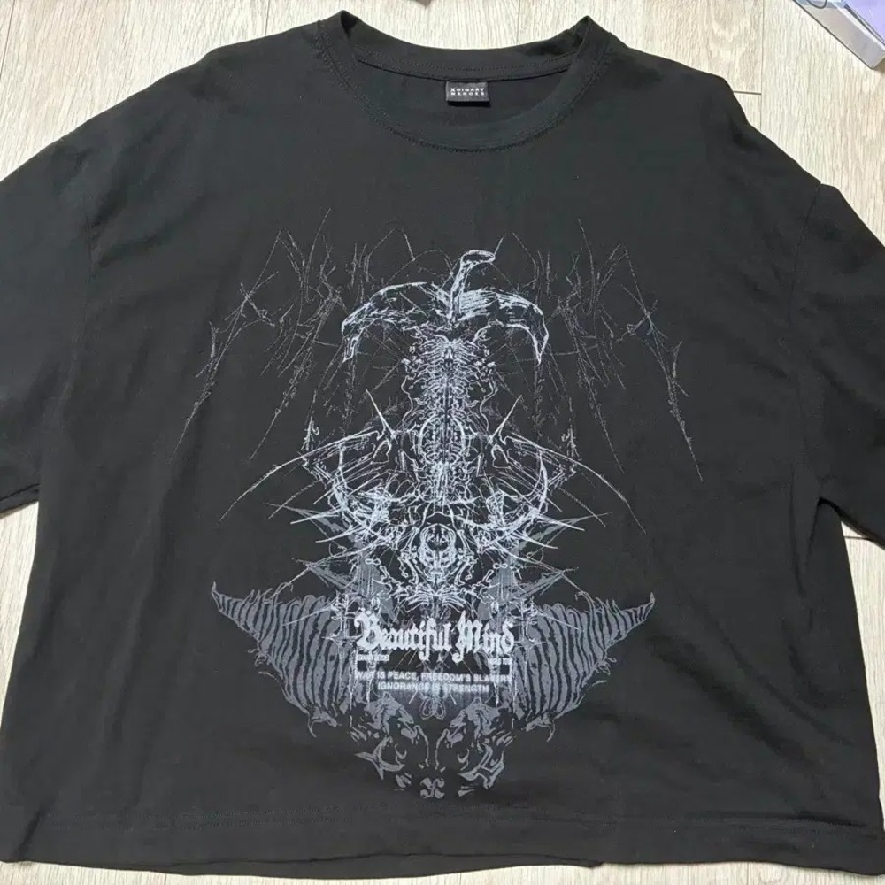 Xdinary Heroes Streetwear Oversized Tee